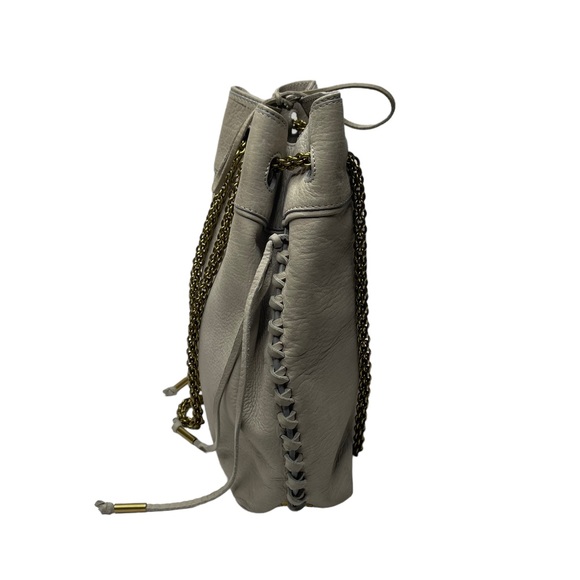 Jerome Dreyfuss | Gary Bucket Bag in Gray Nubuck Leather/Gold - Picture 5 of 13